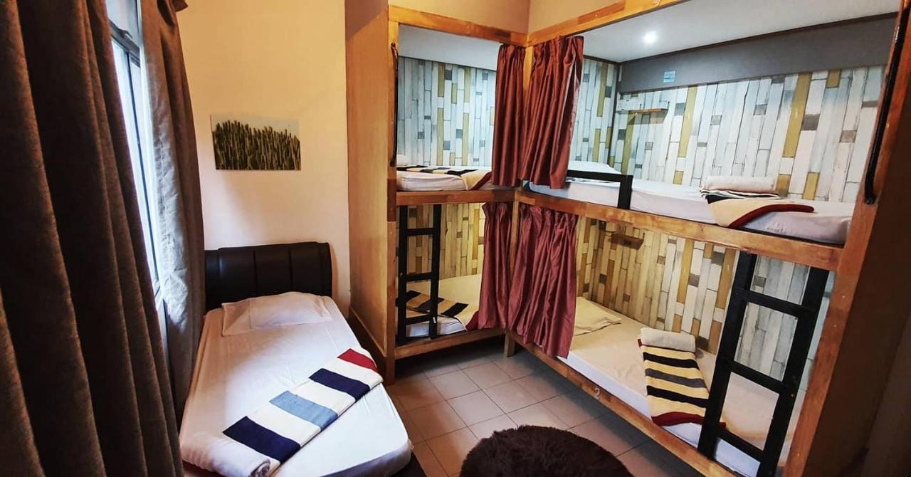 Escape Backpackers Kk Hostel Κότα Κιναμπαλού Εξωτερικό φωτογραφία