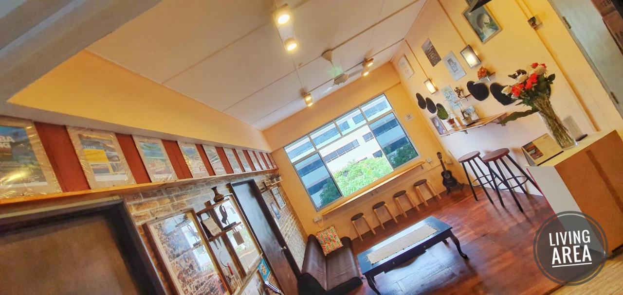 Escape Backpackers Kk Hostel Κότα Κιναμπαλού Εξωτερικό φωτογραφία