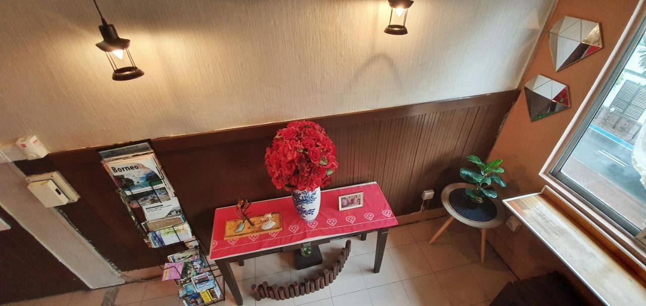Escape Backpackers Kk Hostel Κότα Κιναμπαλού Εξωτερικό φωτογραφία